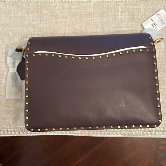 Brand new Coach Dreamer shoulder bag with rivets. 100% authentic with dust bag. - Picture 6 of 8